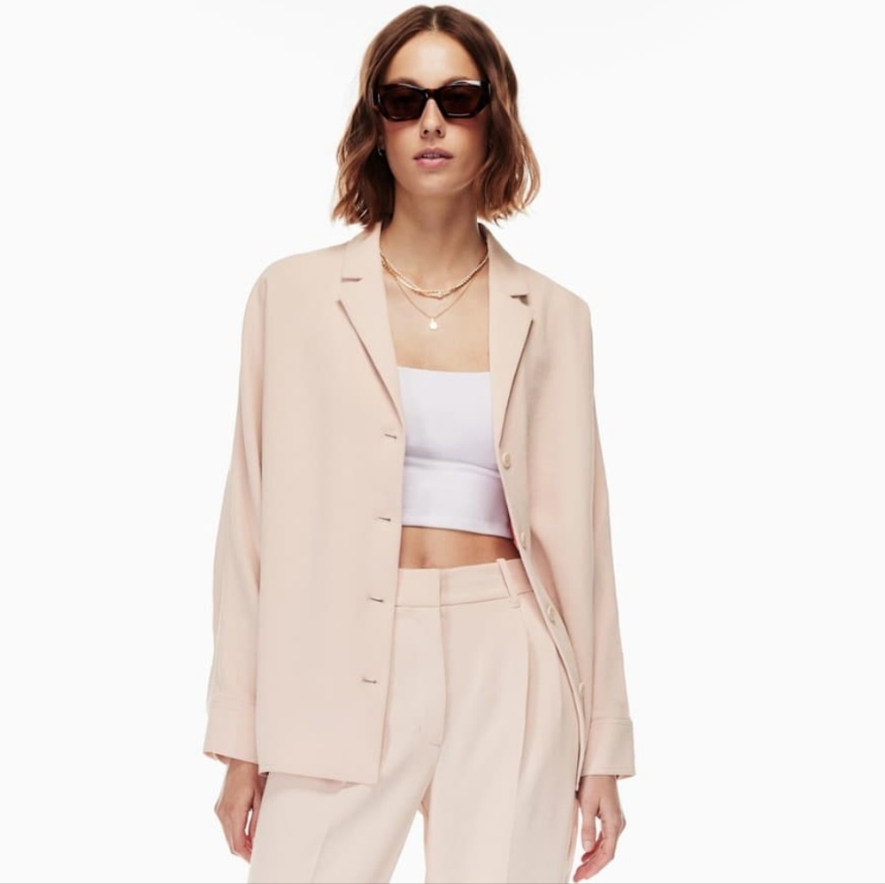 Wilfred Aritzia Ivory Blouse Minimalist Overshirt Clean Girl Soft Long Sleeve